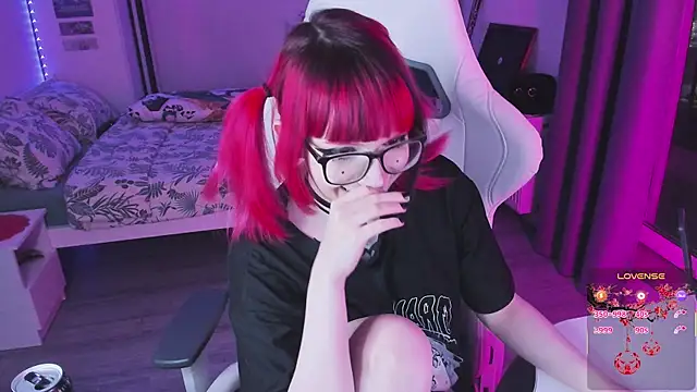 Snapshot of Yumi_Youkai chatting on 03.02.26 Yumi Youkai online show from 03.02.26