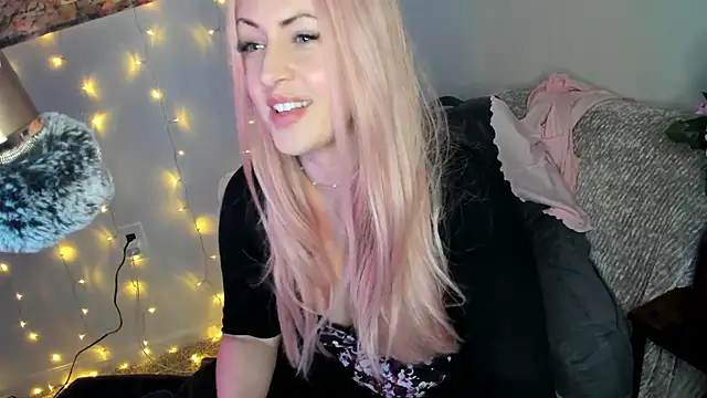 lovejulietxo online show from 12.03.24