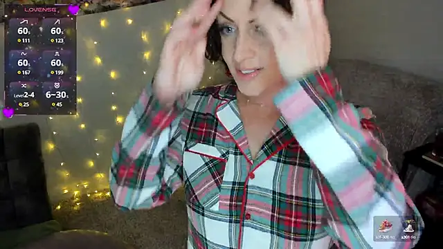 lovejulietxo online show from 12.15.24