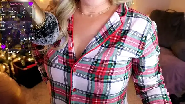 lovejulietxo online show from 12.28.24