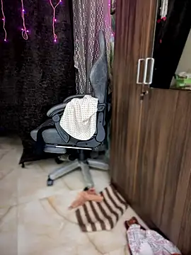 PARI Hun online show from 12.02.24