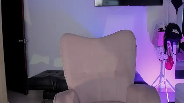 selene king2 online show from 12.20.25