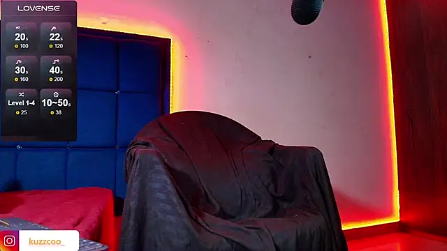 kuzzcoo online show from 03.10.25