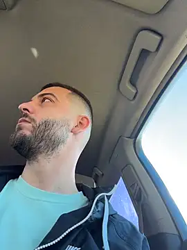 Snapshot of ElChapoGuzman95 chatting on 03.11.26 ElChapoGuzman95 online show from 03.11.26