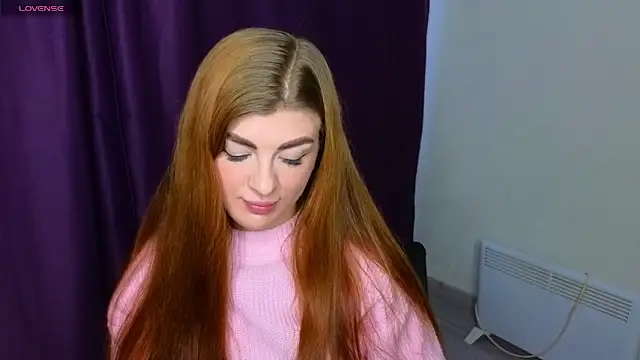  comefeelme  online show from 02.06.25