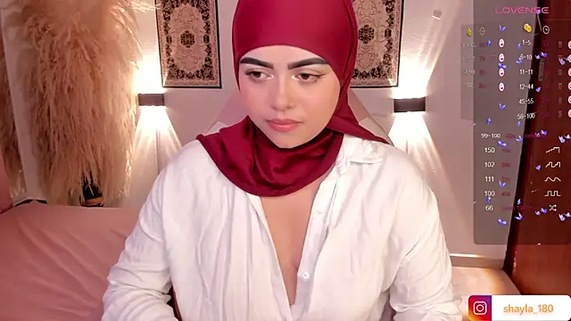 shayla 18 online show from 02.11.25