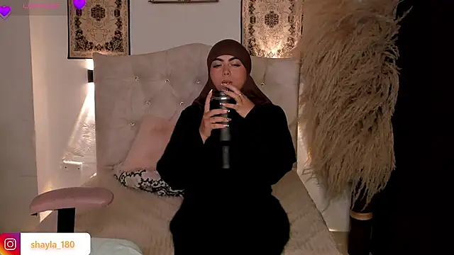 Snapshot of shayla_18 chatting on 07.23.26 shayla 18 online show from 07.23.26