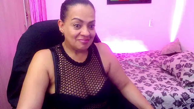 Snapshot of menfismuller2 chatting on 06.17.26 menfismuller2 online show from 06.17.26