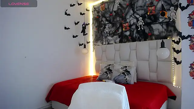 tiffany  pink online show from 10.23.25