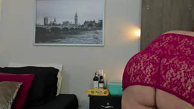 Cheryl JONES online show from 09.21.25