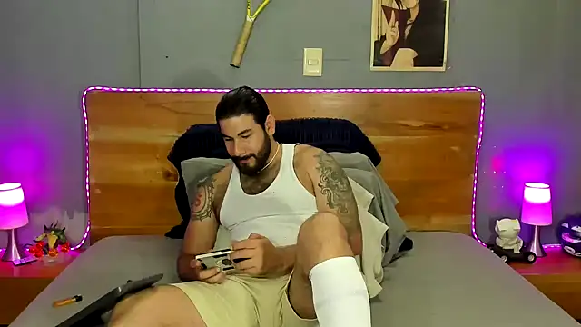 Snapshot of Prometeo-grizzly chatting on 05.04.26 Prometeo-grizzly online show from 05.04.26