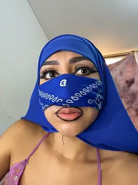  alabina  online show from 10.31.25