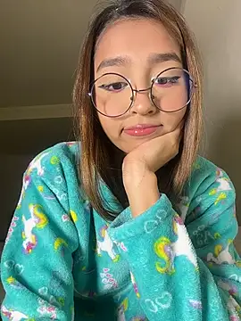 coraline Ro online show from 06.25.26