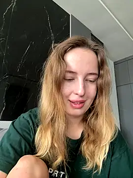 Nura n Sarah online show from 11.19.25