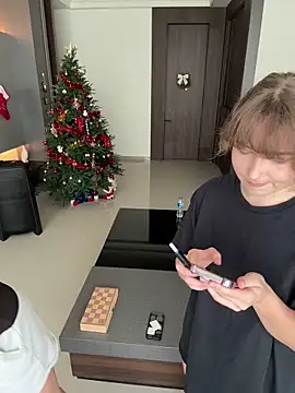 Snapshot of Nura_n_Sarah chatting on 02.05.26 Nura n Sarah online show from 02.05.26