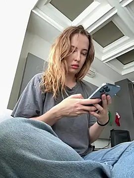 Snapshot of Nura_n_Sarah chatting on 02.27.26 Nura n Sarah online show from 02.27.26