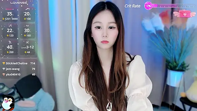 Aimee-520 online show from 12.10.24