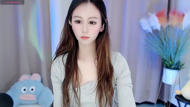 Aimee-520 online show from 12.14.24