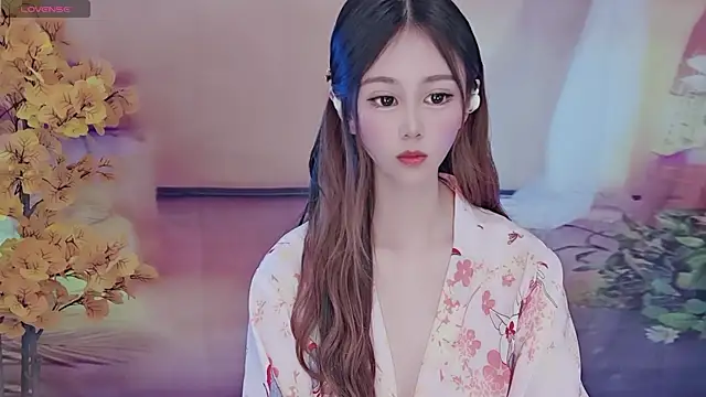 Aimee-520 online show from 02.22.25