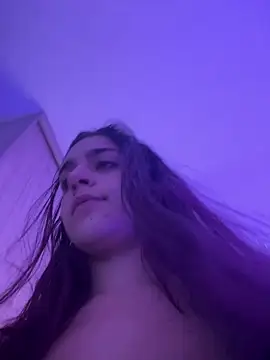 Alicia Ruiz online show from 03.03.25