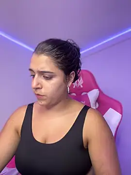 Alicia Ruiz online show from 01.13.26