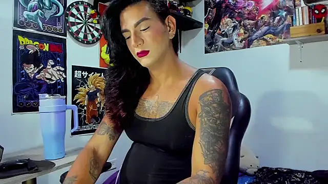 Snapshot of dariell_smokesexx chatting on 06.17.26 dariell smokesexx online show from 06.17.26