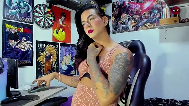 Snapshot of dariell_smokesexx chatting on 06.23.26 dariell smokesexx online show from 06.23.26