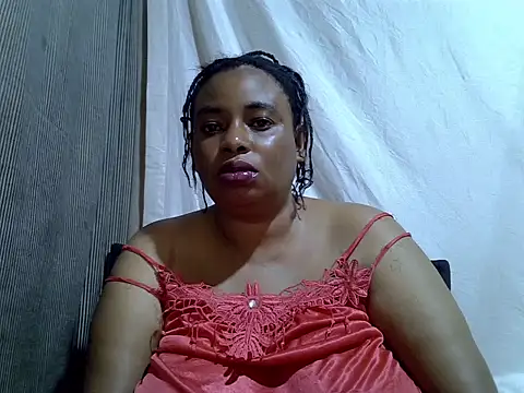 Snapshot of fat_creamy_pus chatting on 05.01.26 fat creamy pus online show from 05.01.26