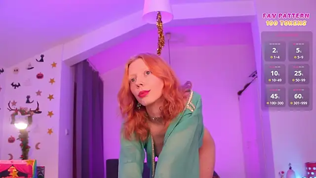 Snapshot of Circus_Princess chatting on 03.21.25 Circus Princess online show from 03.21.25