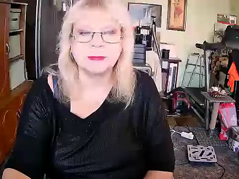 LOLA8888 online show from 09.27.25