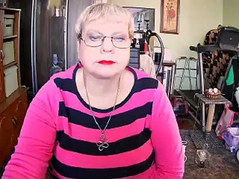 LOLA8888 online show from 10.23.25