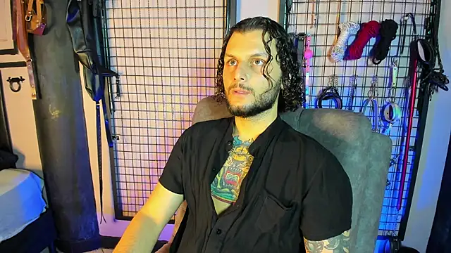 Twisted Fantasy online show from 03.12.25