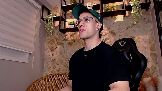 alexgiraldo  online show from 01.15.25