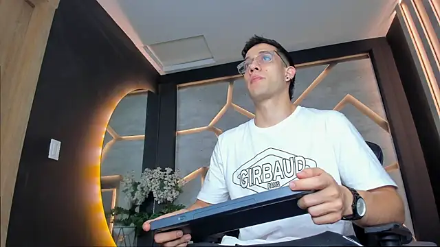 alexgiraldo  online show from 01.29.25