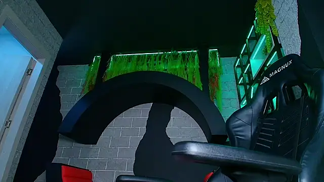 alexgiraldo  online show from 03.22.25