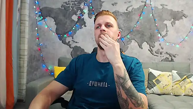 Snapshot of VikingChrisss chatting on 01.15.25 VikingChrisss online show from 01.15.25