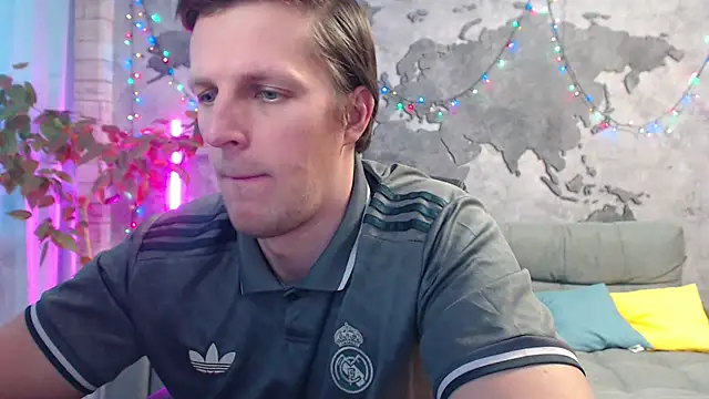 Snapshot of VikingChrisss chatting on 01.10.26 VikingChrisss online show from 01.10.26