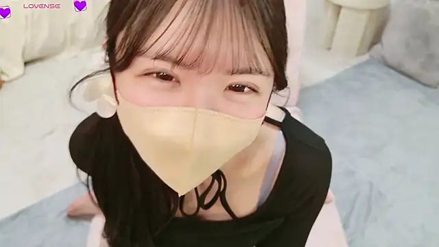 Snapshot of anchan_ chatting on 05.04.26 anchan online show from 05.04.26