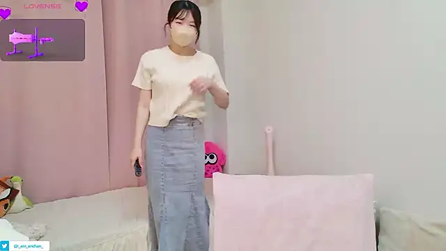 Snapshot of anchan_ chatting on 06.06.26 anchan online show from 06.06.26