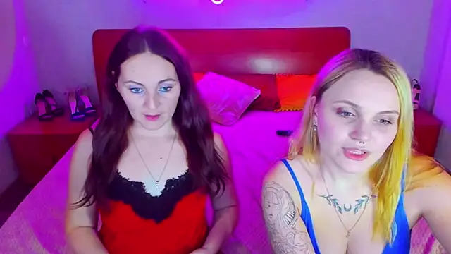 Snapshot of MagicEyess chatting on 01.18.25 MagicEyess online show from 01.18.25