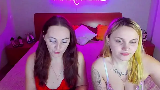 Snapshot of MagicEyess chatting on 01.31.25 MagicEyess online show from 01.31.25