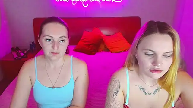 Snapshot of MagicEyess chatting on 03.01.25 MagicEyess online show from 03.01.25