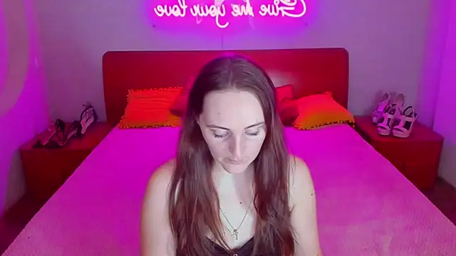 Snapshot of MagicEyess chatting on 03.14.25 MagicEyess online show from 03.14.25