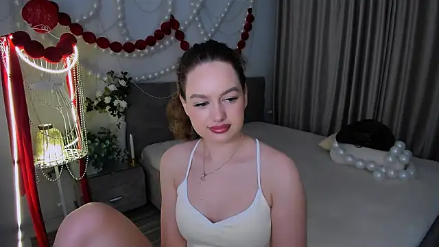 MiracleCurly online show from 03.30.26