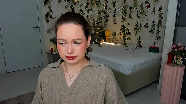 MiracleCurly online show from 04.09.26