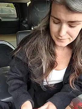 Lilmissvyx online show from 10.10.25