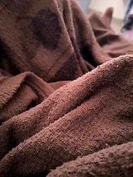 Snapshot of Ruby1Hot chatting on 10.29.25 Ruby1Hot online show from 10.29.25