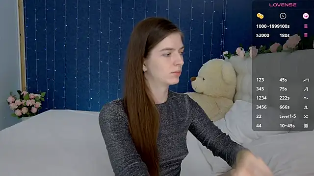 Snapshot of -Mirror-Girl- chatting on 02.01.25 -Mirror-Girl- online show from 02.01.25