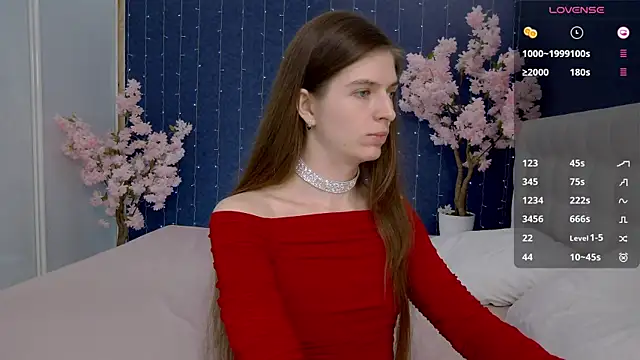 Snapshot of -Mirror-Girl- chatting on 02.13.25 -Mirror-Girl- online show from 02.13.25