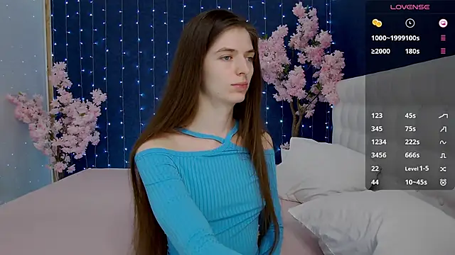 Snapshot of -Mirror-Girl- chatting on 03.17.25 -Mirror-Girl- online show from 03.17.25